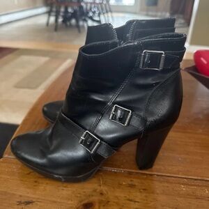 Vera Wang Sleek Black Buckled Heeled Boots